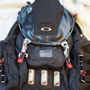 Oakley Kitchen Sink Backpack